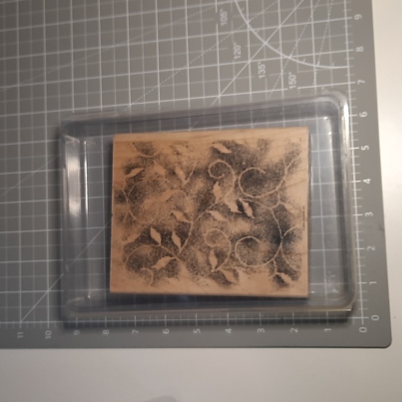 Fine Lace Background stamp - Picture 3 of 4